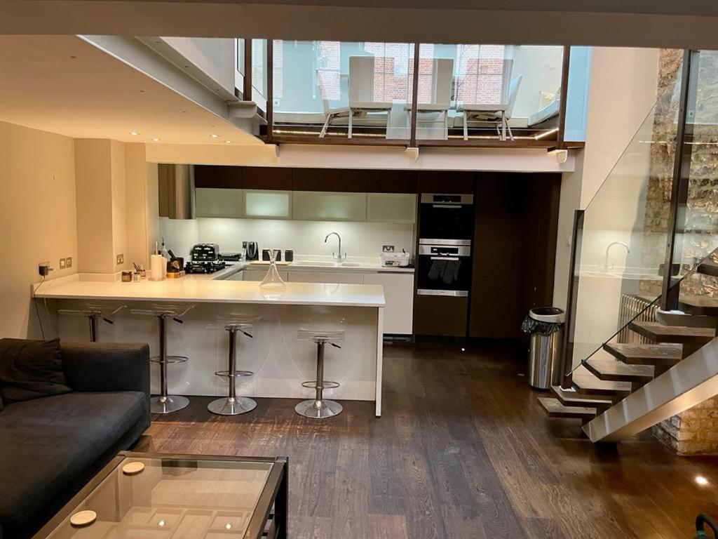 4 Floor Apartment In Covent Garden Лондон Экстерьер фото