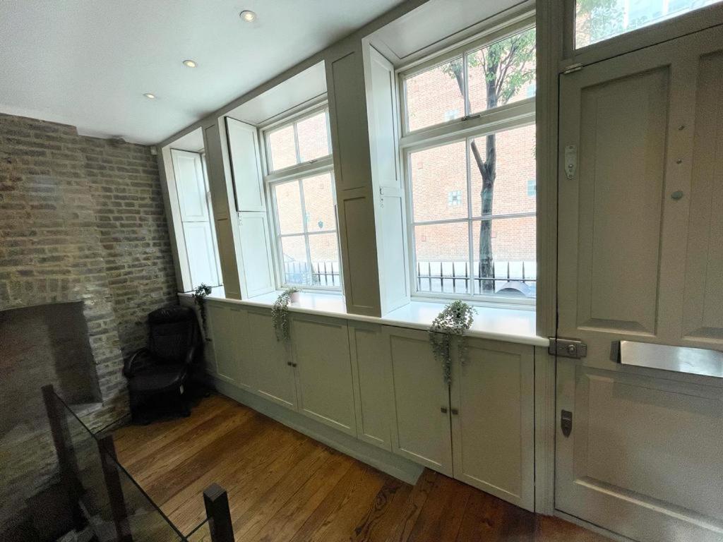 4 Floor Apartment In Covent Garden Лондон Экстерьер фото